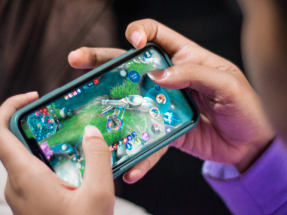 Game Downloads Up 2.2% While Gamer Spending on Mobile Games Is Down 10%